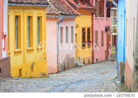 Medieval street view in Sighisoara 18370670