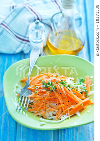 salad salad 18371339