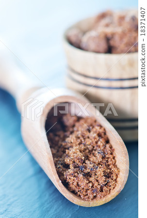 brown sugar 18371407