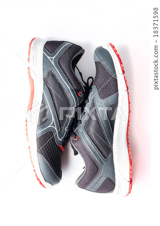 New unbranded running shoe color black and red 18371598