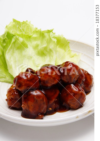 Meat dumplings 18377153