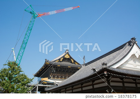 Crane and temple Crane and temple 18378175