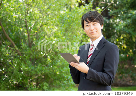 Businessman Businessman 18379349