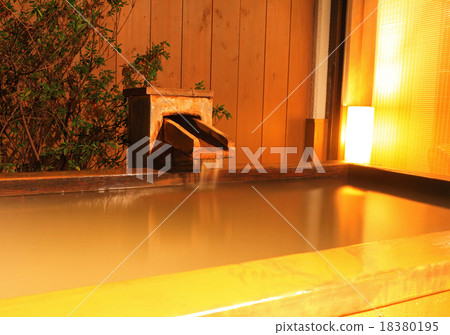 Hot spring bath, outdoor bath Hot spring bath, outdoor bath 18380195