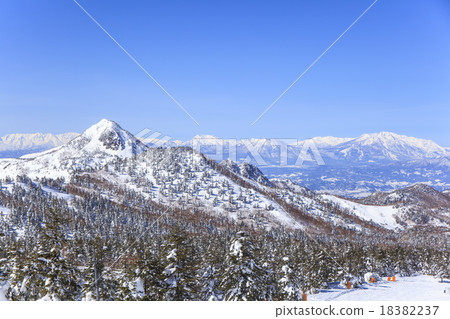 A view from Shiga Kogen to Black Princess Mountain and Myokozan area 18382237
