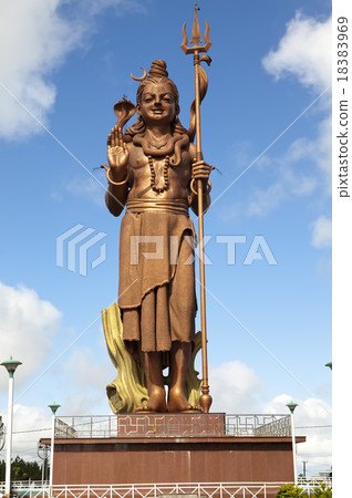 Mauritius. Shiva statue at lake Grand Bassin templ Mauritius. Shiva statue at lake Grand Bassin templ 18383969