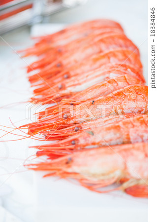 King prawns on a banquet. Starters table King prawns on a banquet. Starters table 18384846