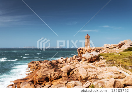 Ploumanach Mean Ruz lighthouse Brittany, France 18385762