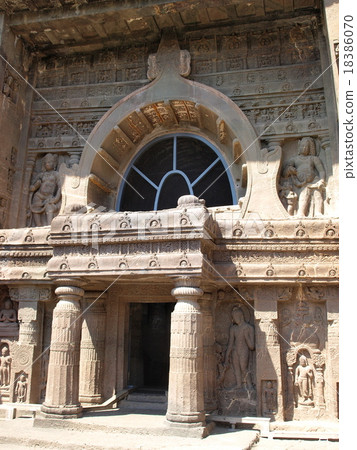World Cultural Heritage "Ajanta Caves" '19th Cave' (India) 18386070