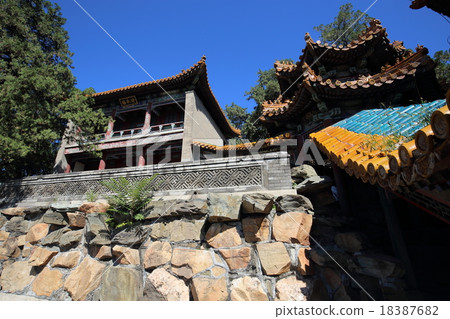 世界遺產北京頤和園借款人凳子 世界遺產北京頤和園借款人凳子 18387682