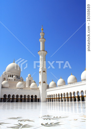Sheikh Zayed Mosque (White Mosque), Abu Dhabi, UAE 18388689