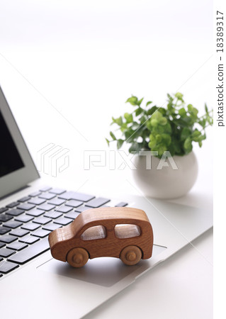 Future car 18389317