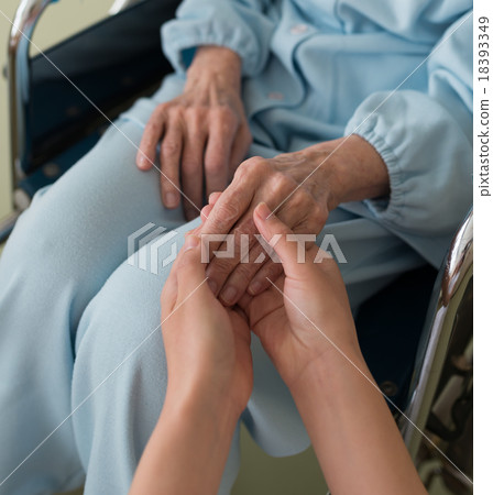 Senior · medical and nursing care Senior · medical and nursing care 18393349