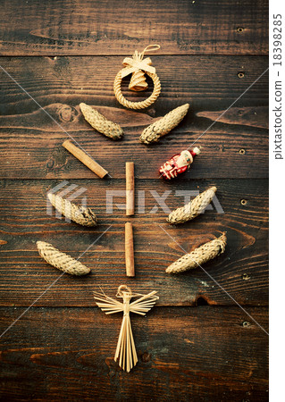Abstract Christmas tree made 18398285