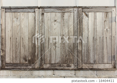 Wooden window Wooden window 18404411