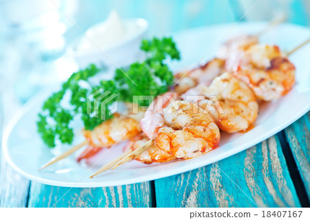 fried shrimps fried shrimps 18407167
