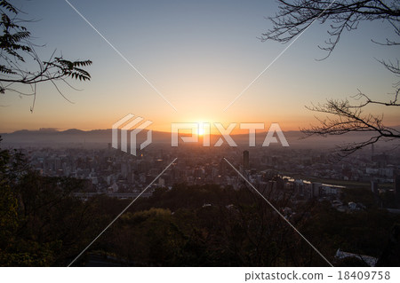 從朝日花岡山 從朝日花岡山 18409758