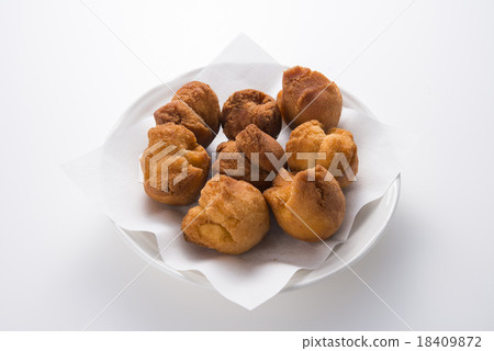 薩塔安達吉 18409872