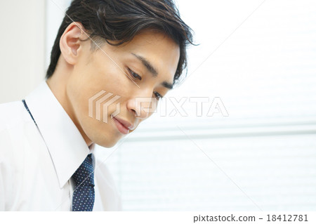 男人 男 男性 18412781