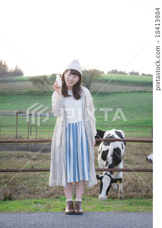 Milk lady 18413984