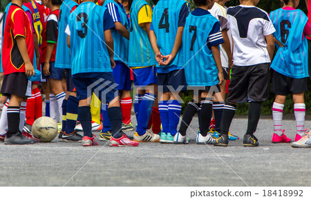 Child football 18418992