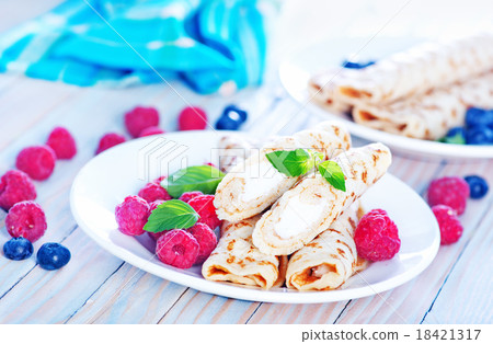 pancakes 18421317