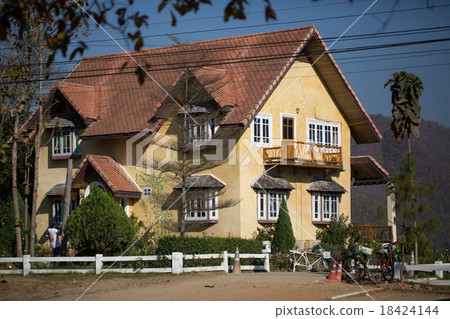 farm house farm house 18424144