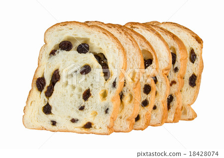sliced raisin bread isolated on white background sliced raisin bread isolated on white background 18428074