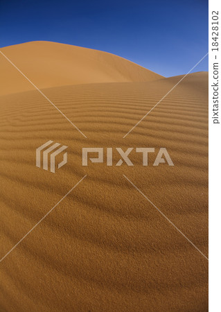 Desert sand, colorful vibrant travel theme 18428102