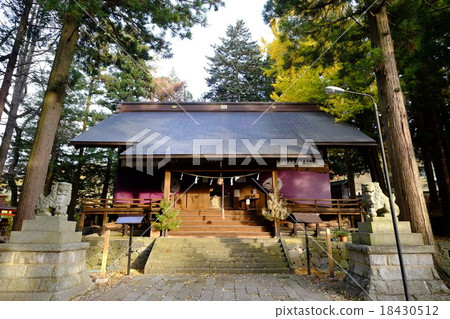Yamanou shrine hall of worship (front) Yamanou shrine hall of worship (front) 18430512