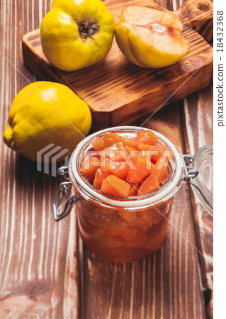 The Quince jam The Quince jam 18432368