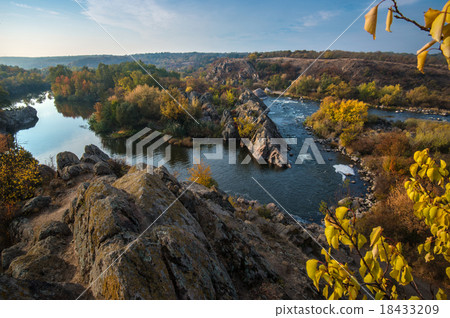 Southern Bug river in autumn season Southern Bug river in autumn season 18433209