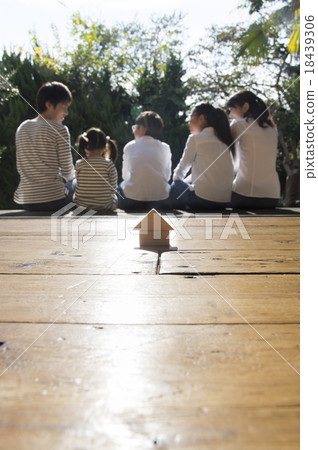 Real estate image 18439306