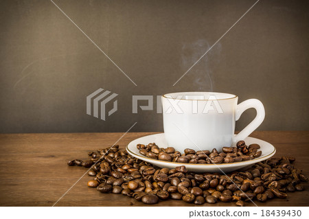 Hot Coffee in White Cup Hot Coffee in White Cup 18439430