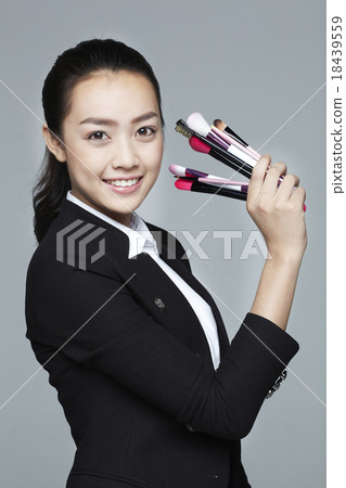 做藝術家 做藝術家 18439559