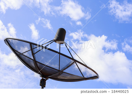 圖庫照片: satellite dish