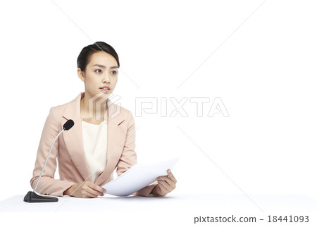 announcer 18441093