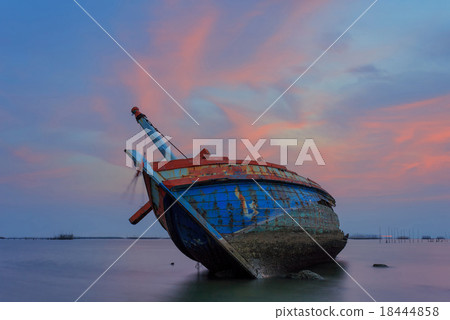 The wrecked ship , Thailand The wrecked ship , Thailand 18444858