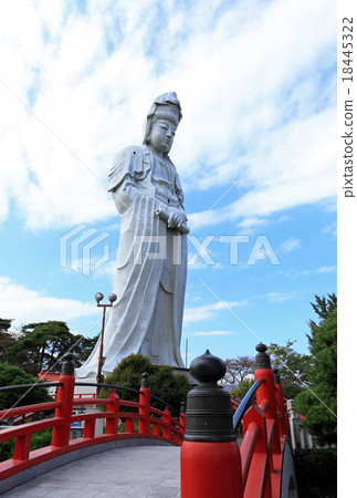 Takasaki white coat large Kannon 18445322