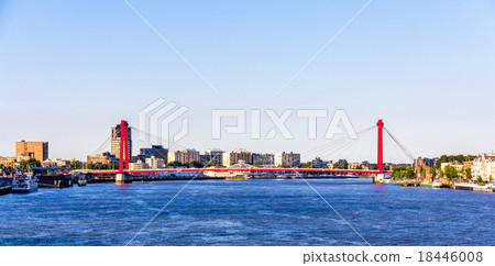 The Willemsbrug or Williams Bridge in Rotterdam The Willemsbrug or Williams Bridge in Rotterdam 18446008