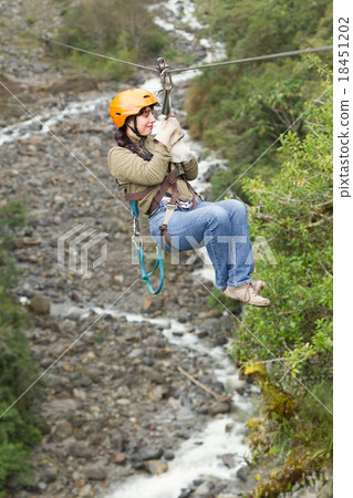 Zip Line Experience 18451202