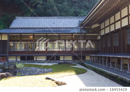 Engakuji Hojo 18453429