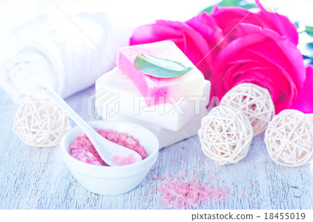 spa objects 18455019