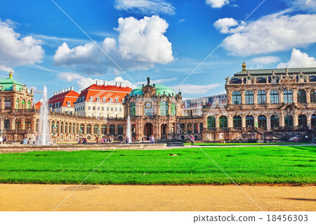 DRESDEN,GERMANY-SEPTEMBER 08,2015 DRESDEN,GERMANY-SEPTEMBER 08,2015 18456303
