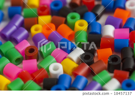 plastic beads colors 18457137