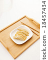 Pan-fried gyoza 18457434