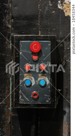 button control 18458344
