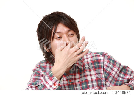 難聞的氣味 18458625