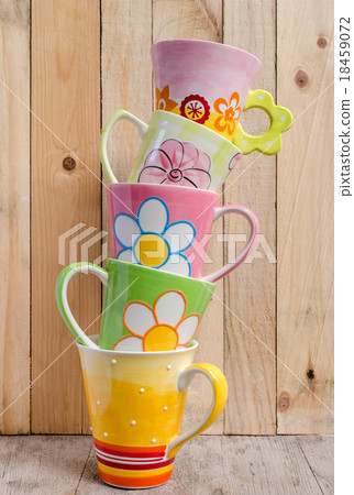 Pile of ceramic cups 18459072