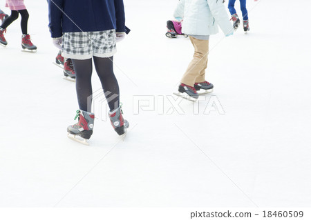 Winter image people to skate 18460509